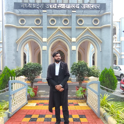 Profile photo of Adv. ABHIJEET TRIPATHI