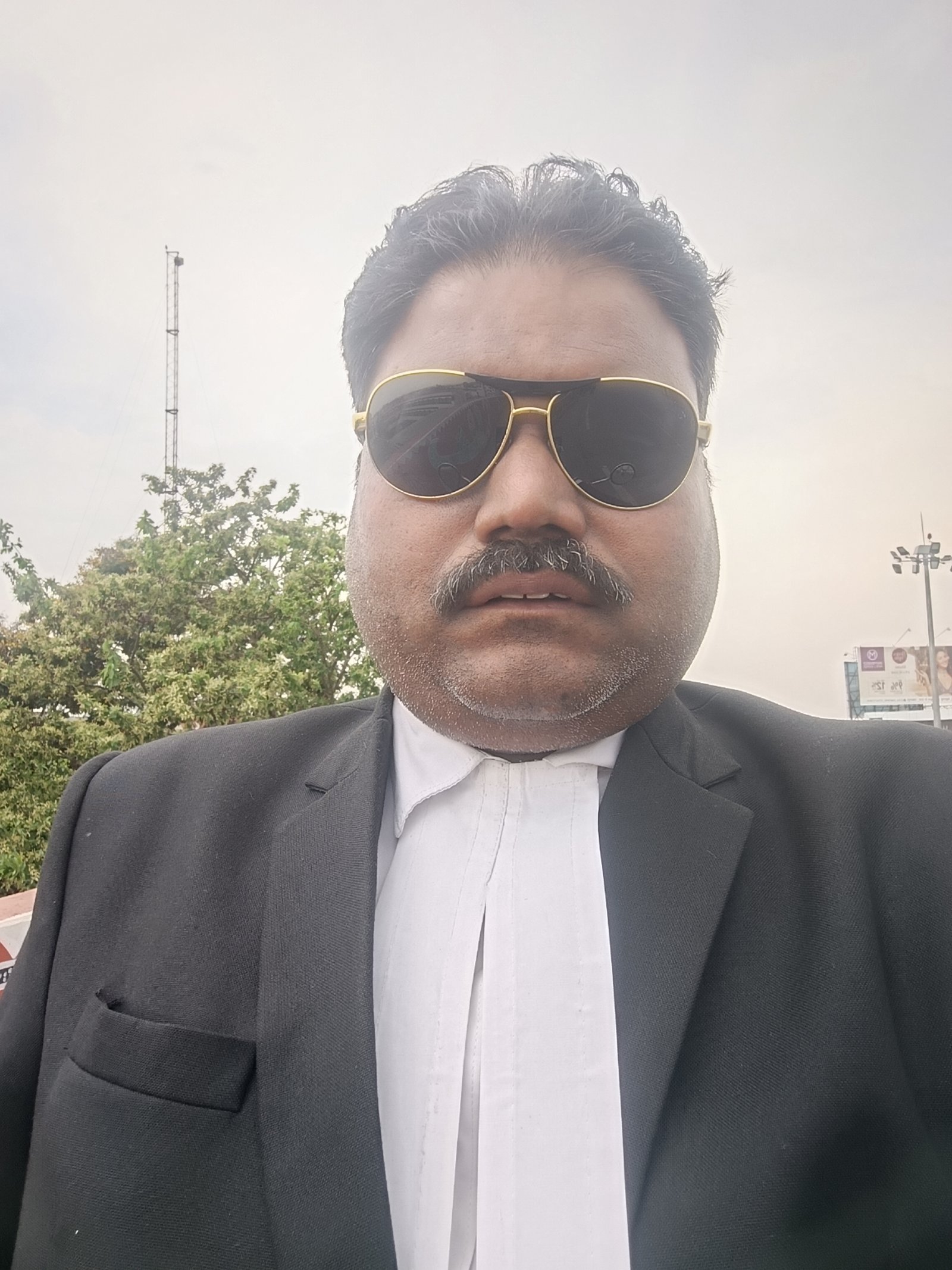 Profile photo of Adv. rakesh shrivastava